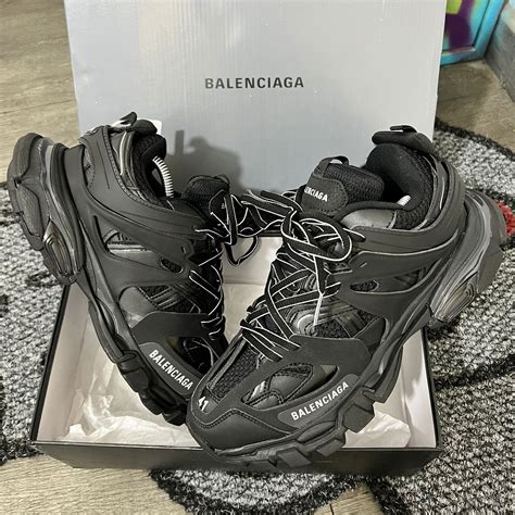 balenciaga tracker.